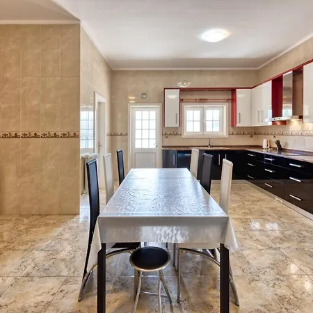 Holiday home A Tal Casa Pacos de Brandao