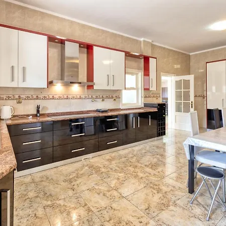 펜션 A Tal Casa Pacos de Brandao